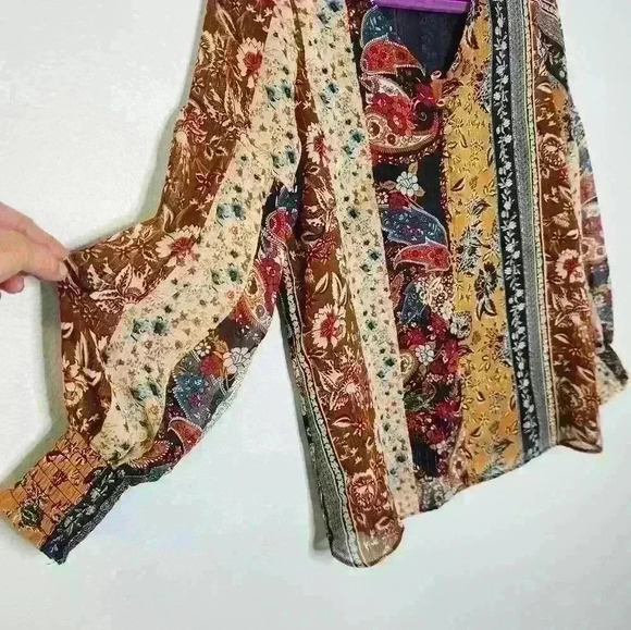 Dressbarn multi colored long blouse gathered sleeve, sheer and lined size S - Picture 2 of 14
